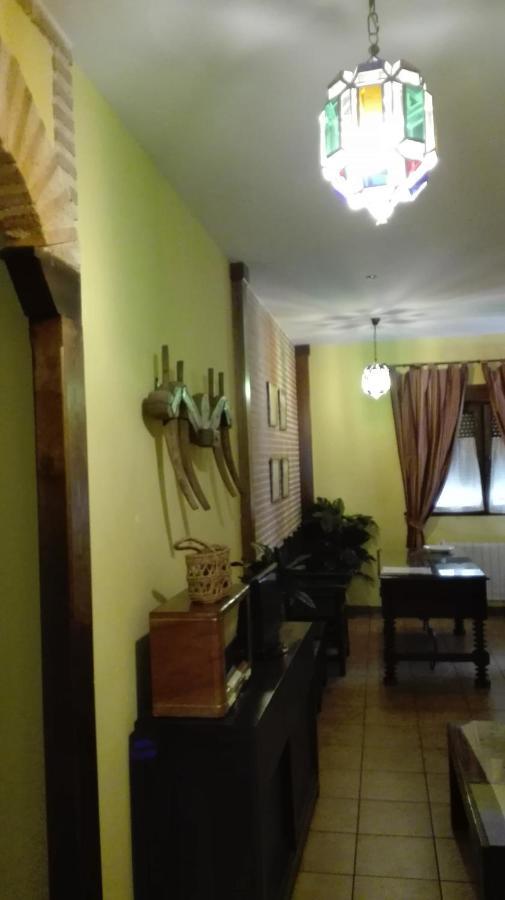 La Casa Madrona Apartman Villacastín Kültér fotó