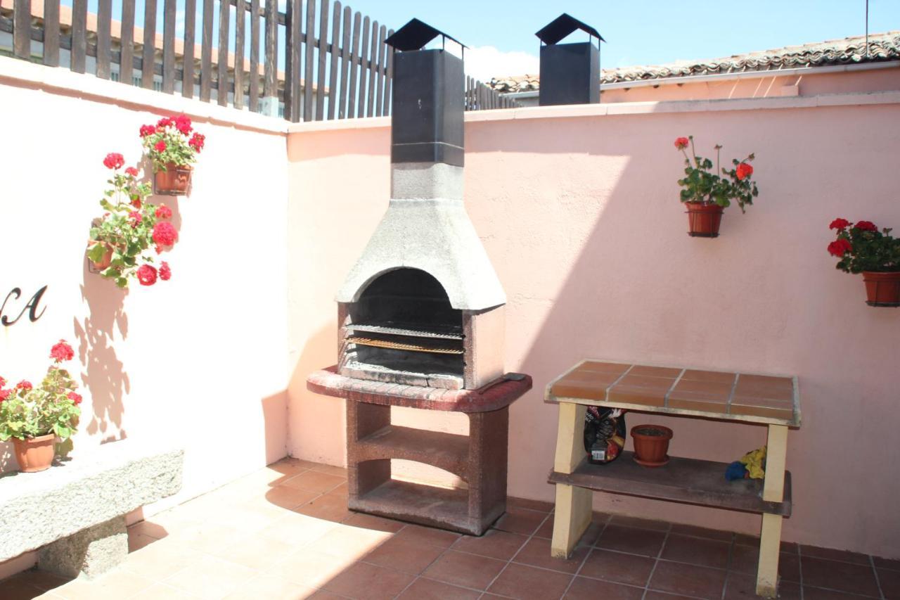 La Casa Madrona Apartman Villacastín Kültér fotó